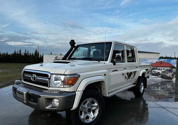 toyota land cruiser Toyota Land Cruiser cena 269000 przebieg: 25, rok produkcji 2022 z Wieleń